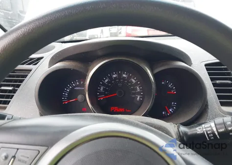 2011 Kia Soul + из США, поврежденный, VIN KNDJT2A26B7723630